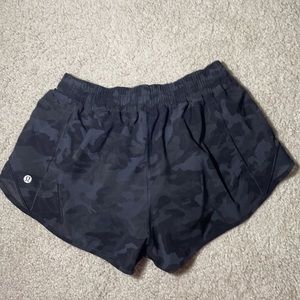 Lulu camp shorts